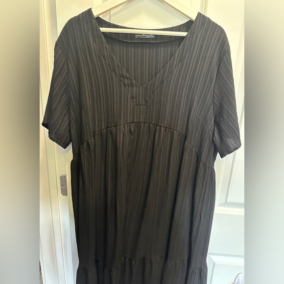 Emery Rose Light Textured Day / Beach Dress Black XXL - Picture 1 of 6